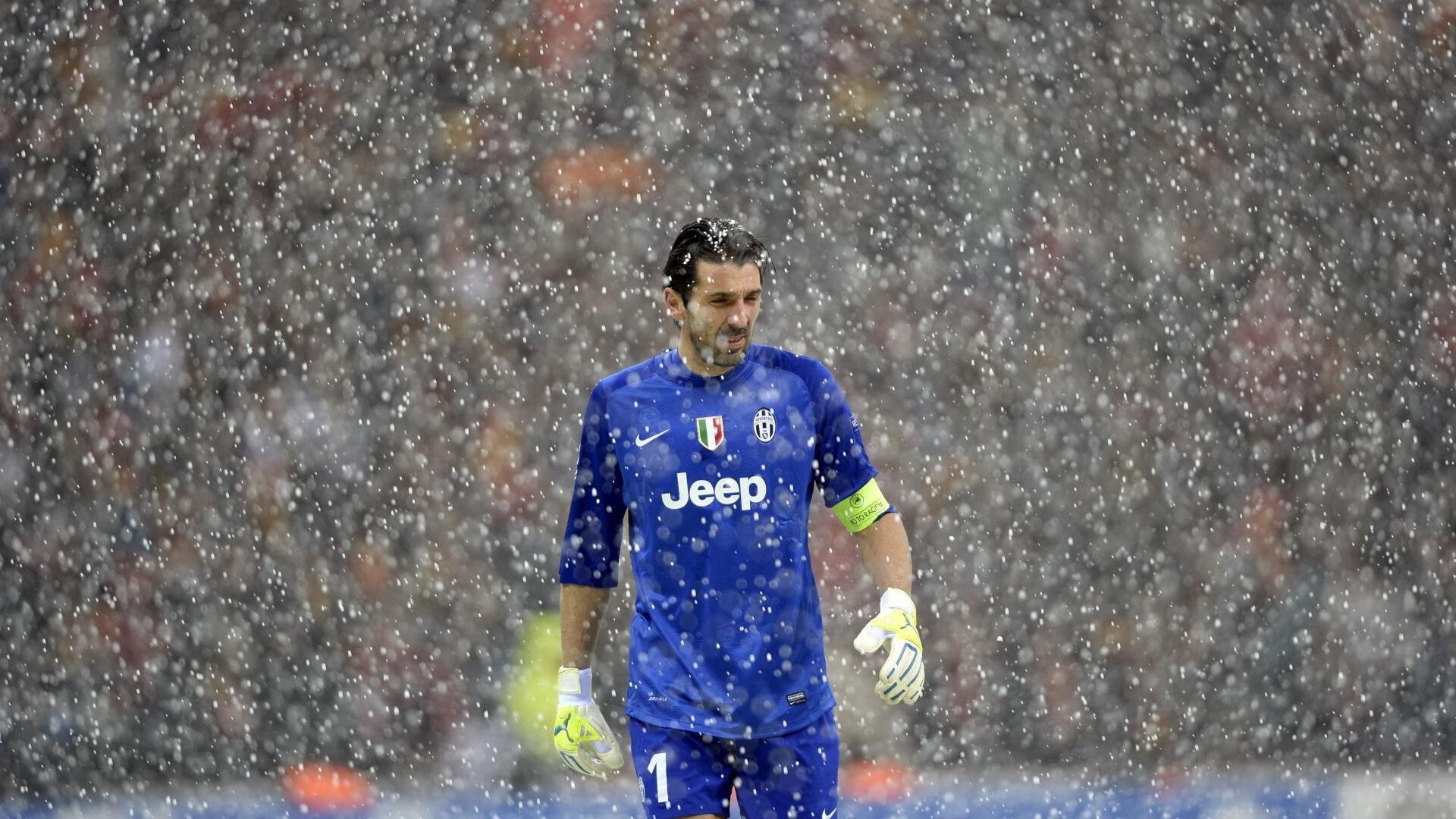 黄蜂全面压制活塞,克莱成为关键先生